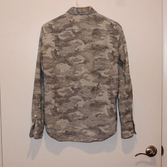 Club Monaco Gray Military Print Button Down Slim Fit Dress Shirts women Size XS - Picture 8 of 12